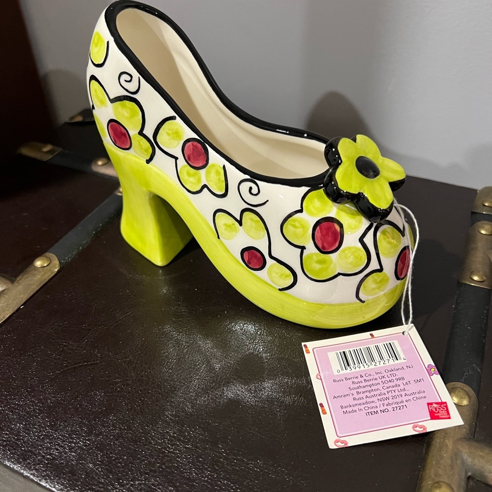 Russ Sonjas closet Yellow and Red Floral Ceramic Shoe - Picture 2 of 6